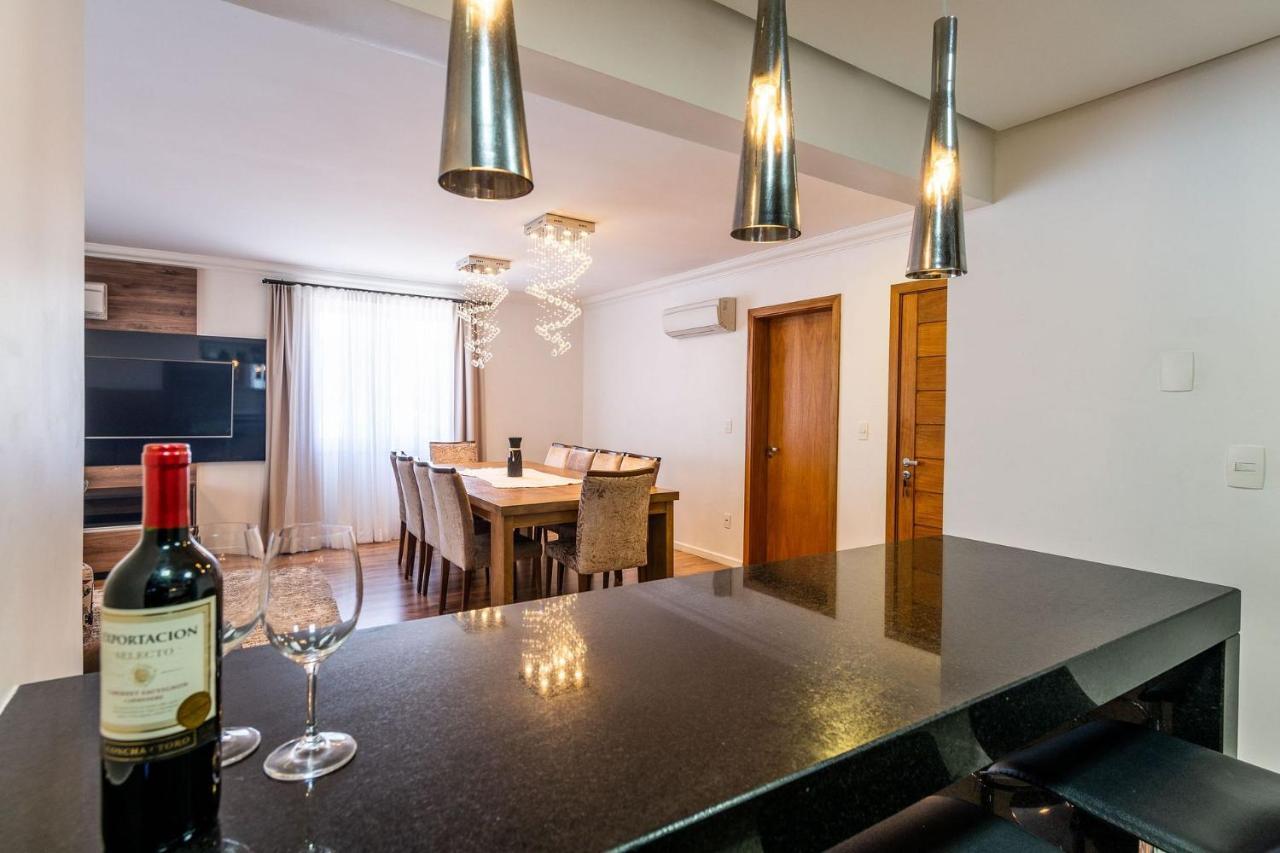 Luxuoso Apartamento No Coracao De Грамаду Экстерьер фото